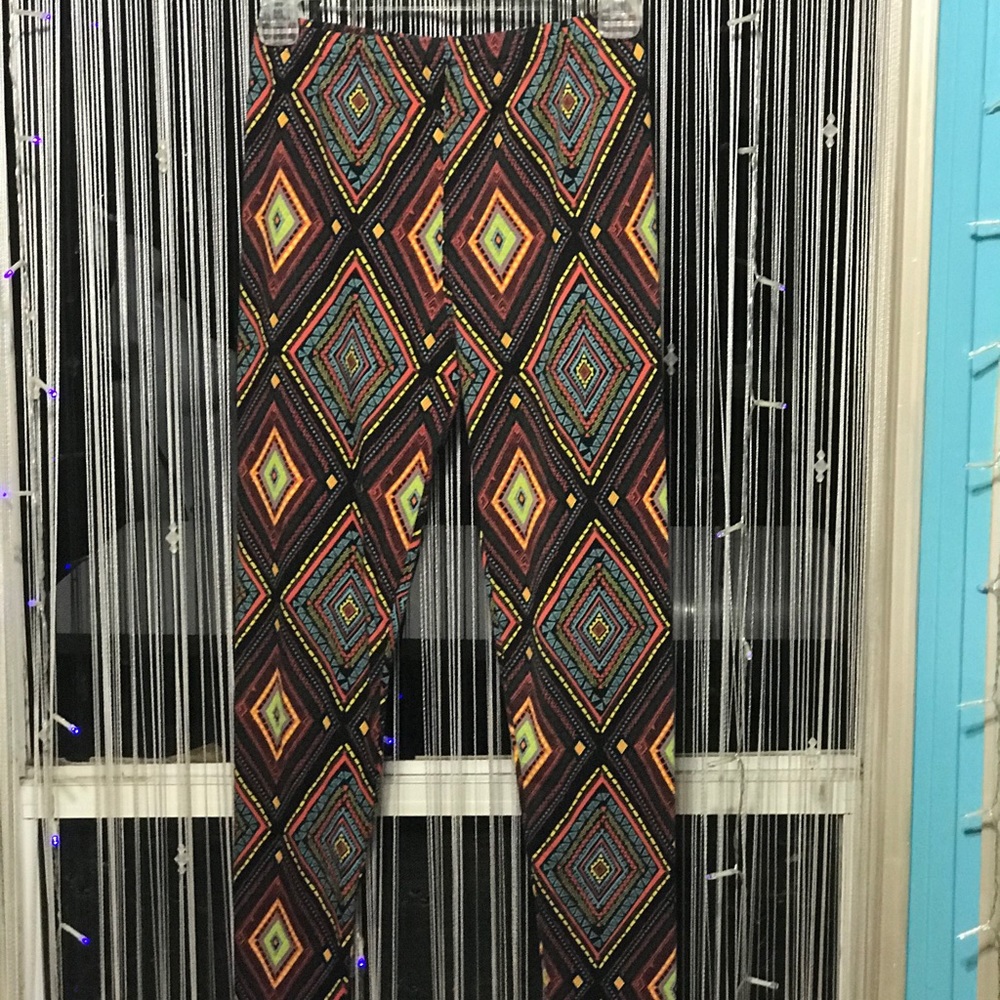E&K printed leggings